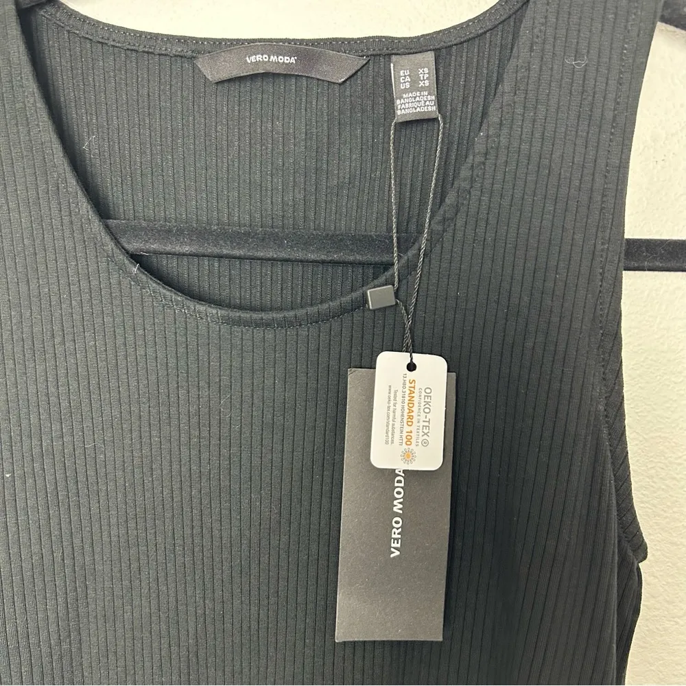 Vero Moda Tessa Ribbed MIDI Dress Black NWT - Image 4