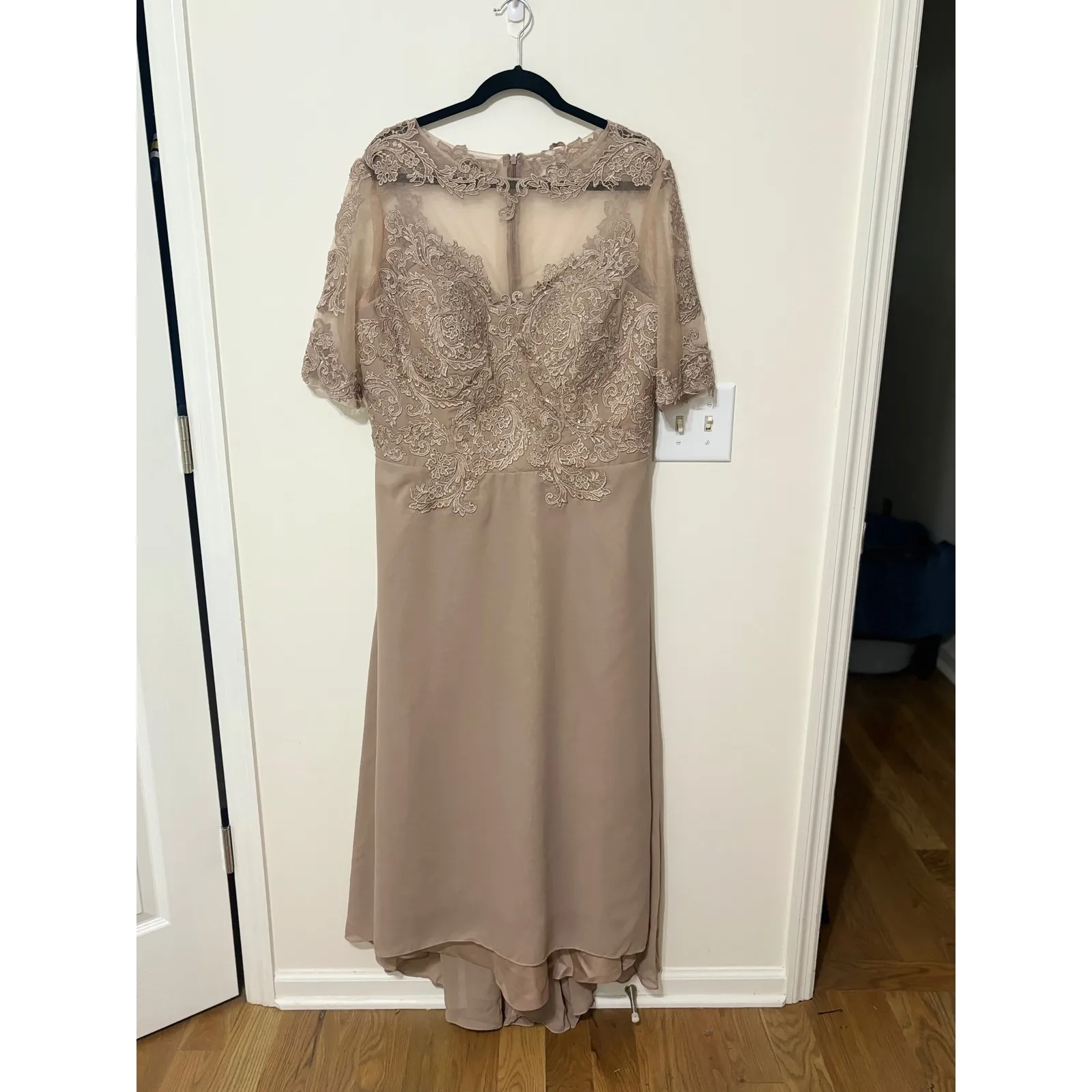 Grace Gallery Formal‎ Dress Lace Bodice Special Occasion Gown US 16 - Image 2