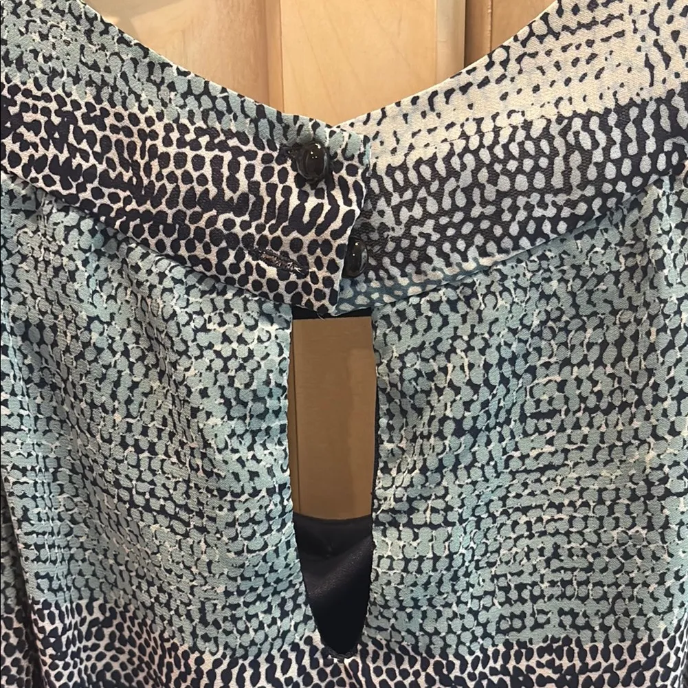 I.N. San Francisco Blue and White Tank Top - Image 4