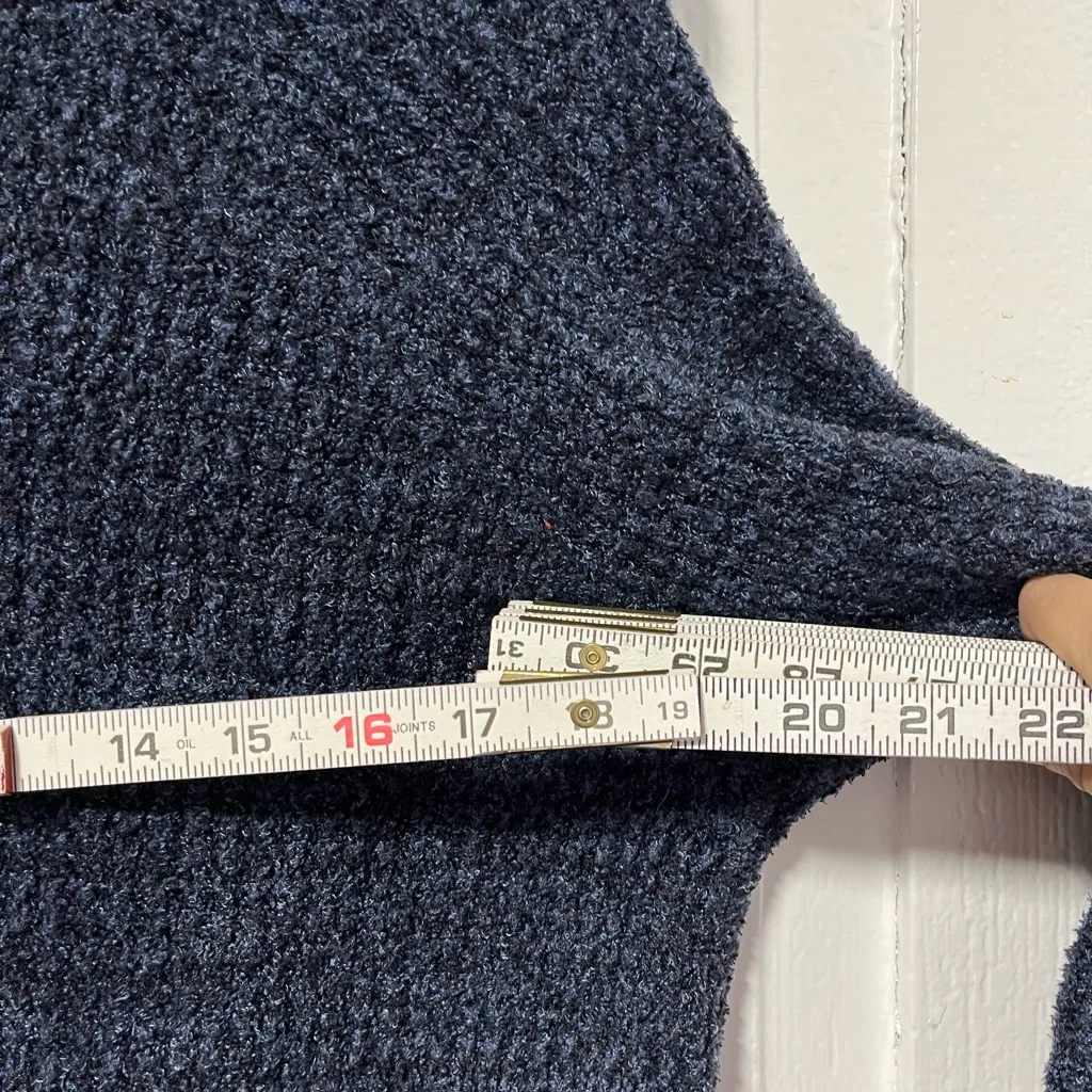 Barefoot Dreams CozyChic Lite waffle Cowlneck Pullover indigo blue size medium - Image 7