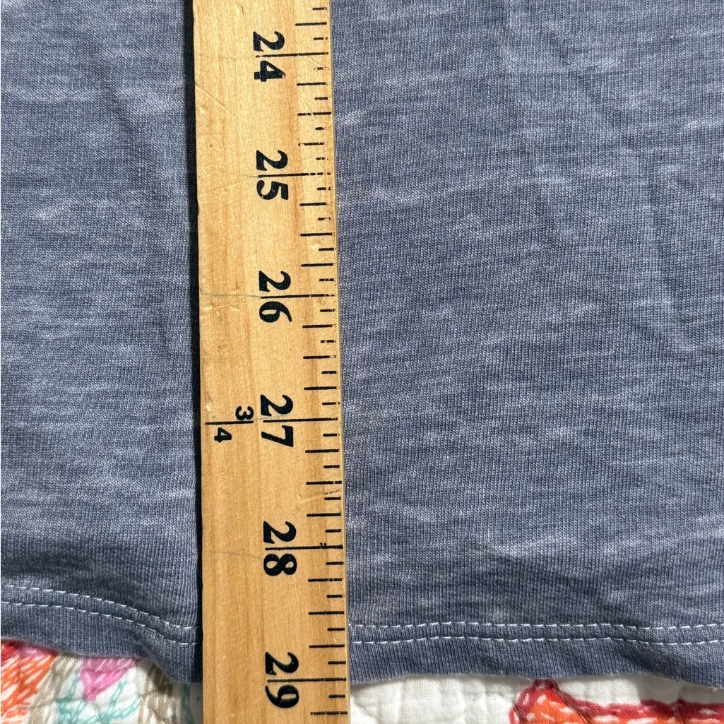 A Pea In The Pod maternity womens size large pullover long sleeve feather tee - Image 2