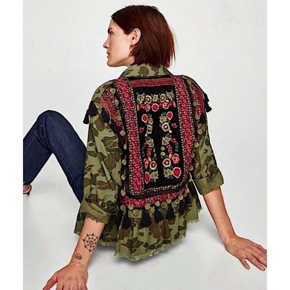 Zara Womens‎ Camo Embroidered Pompom Tassel Frayed Hem Peplum Jacket Green XS - Image 4