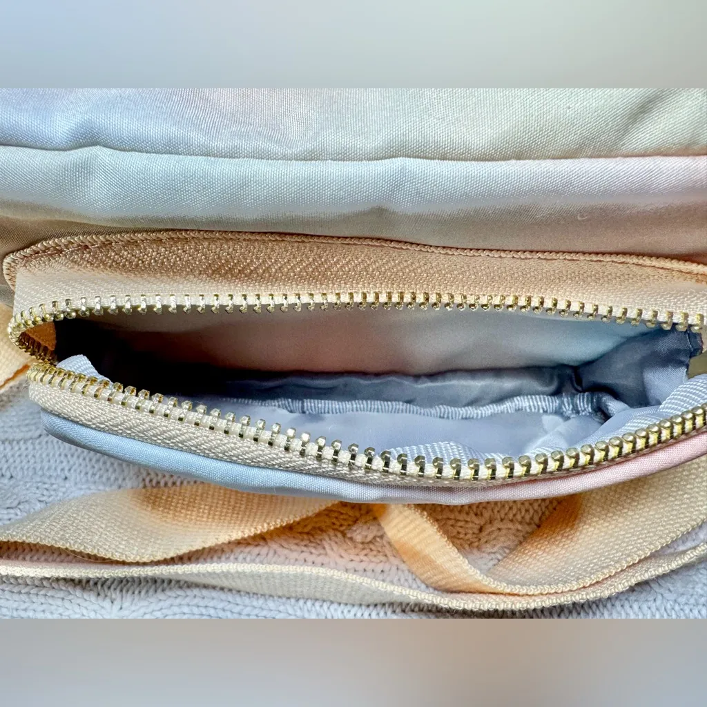 Wild Fable Gradient Pastel Crossbody Bag - Image 4