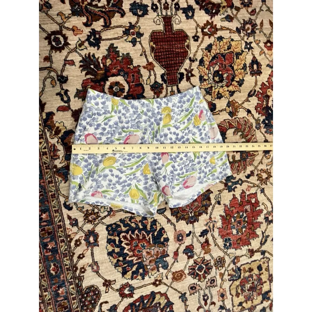 Polo Ralph Lauren Womens Floral Blue Tulip Blue Pony Short Size Medium - Image 3