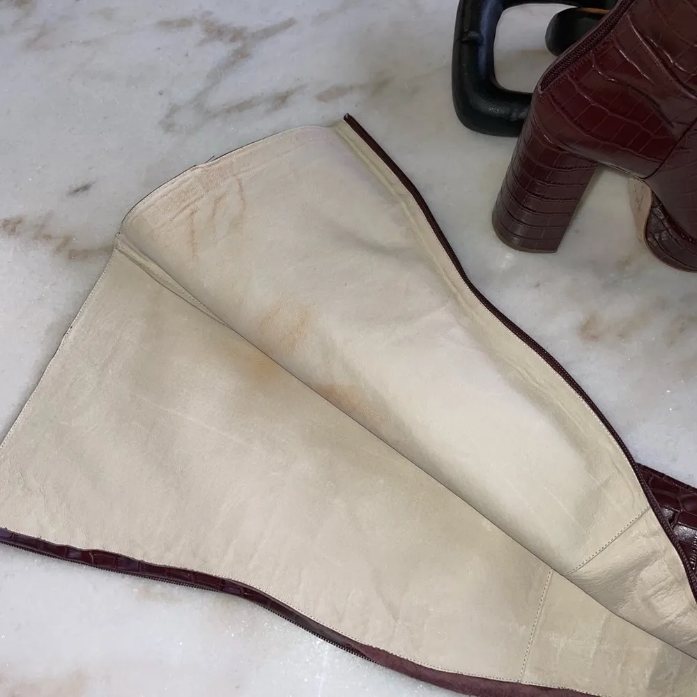 New RARE Alice McCall Discotera Thigh High Croc Embossed Pattern Platform Boots - Image 10