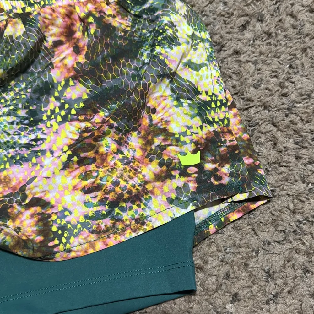 SheFit  running shorts - Image 5