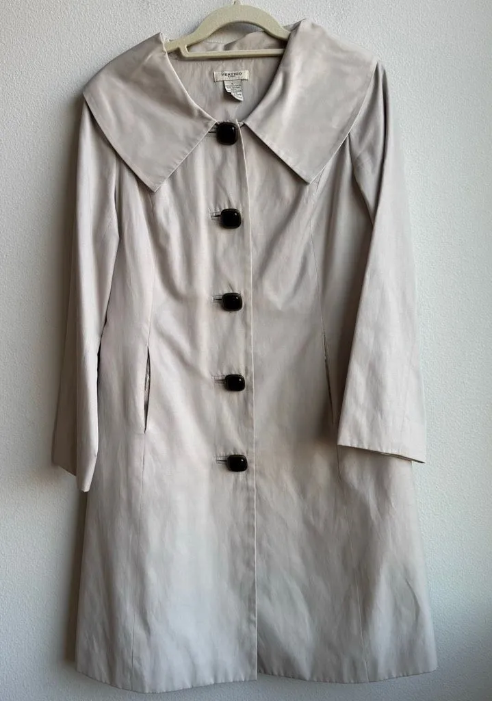 Vintage VERTIGO Paris Women Tan Trench Coat Bow Back Oversize Collar Size Medium - Image 1