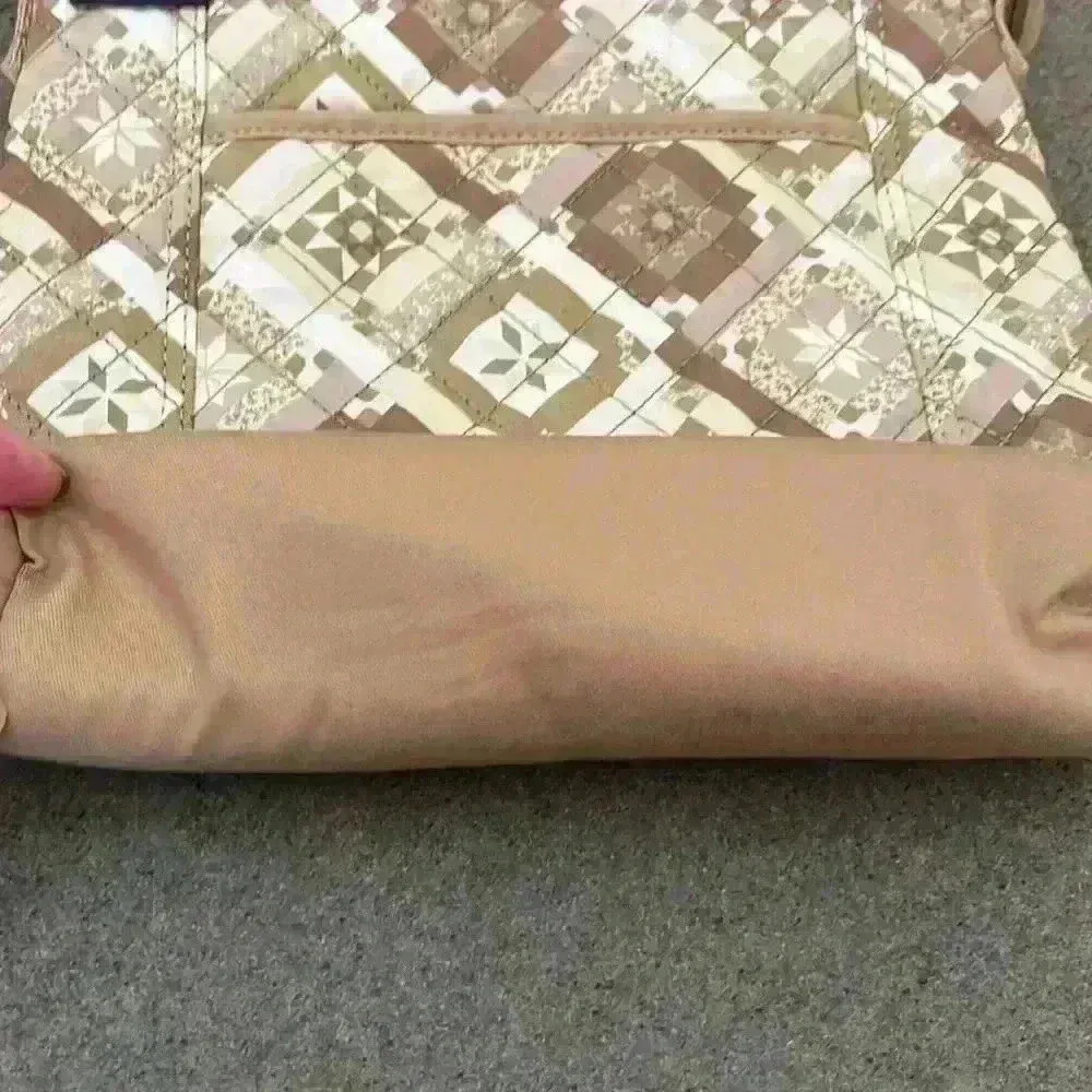 Land’s End Quilted Crossbody bag - Image 11