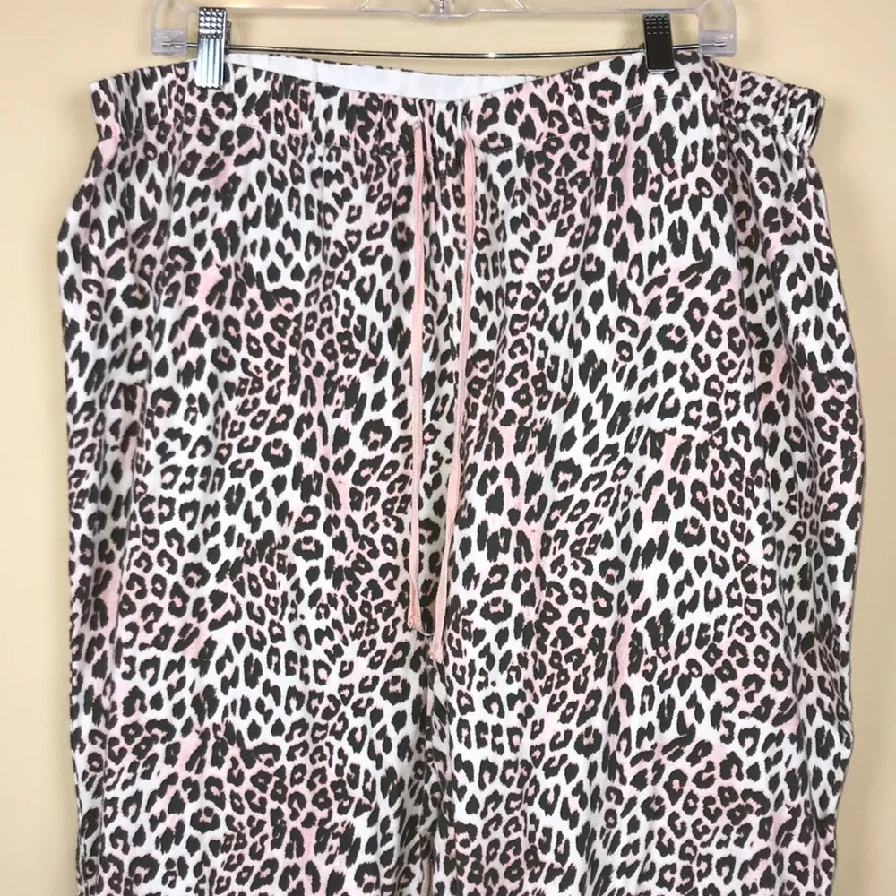 Lands’ End Women’s Cheetah Print Fleece Drawstring Pajama Pants - Image 2