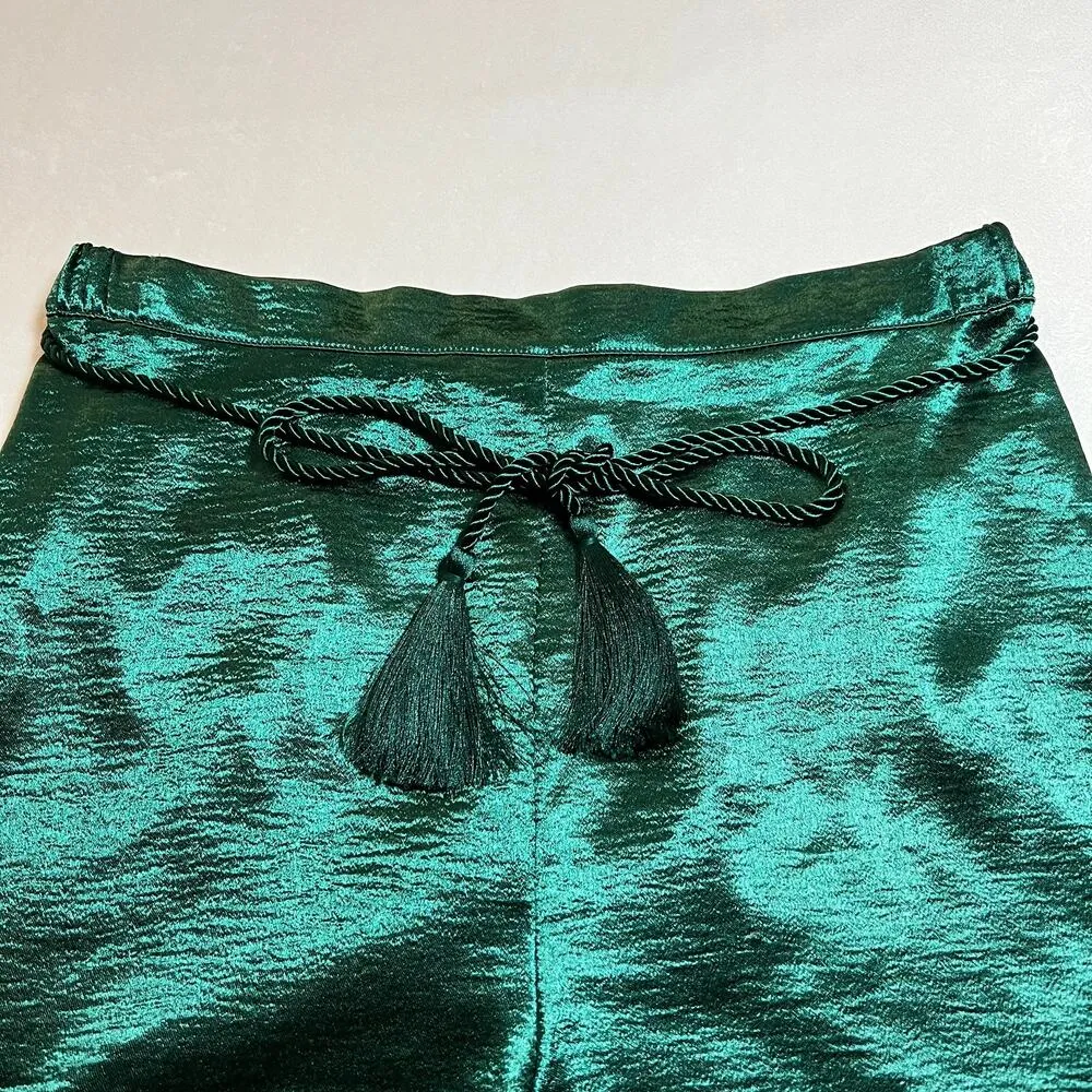Victoria's Secret High Rise Satin Shorts with Rope Belt Size Large Holidays - Image 3