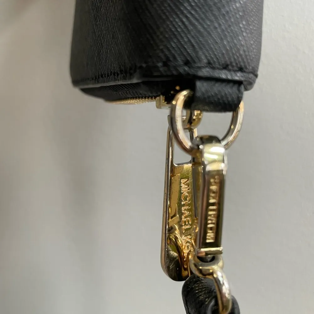 Michael Kors Black Wallet with Gold Accents - Image 8