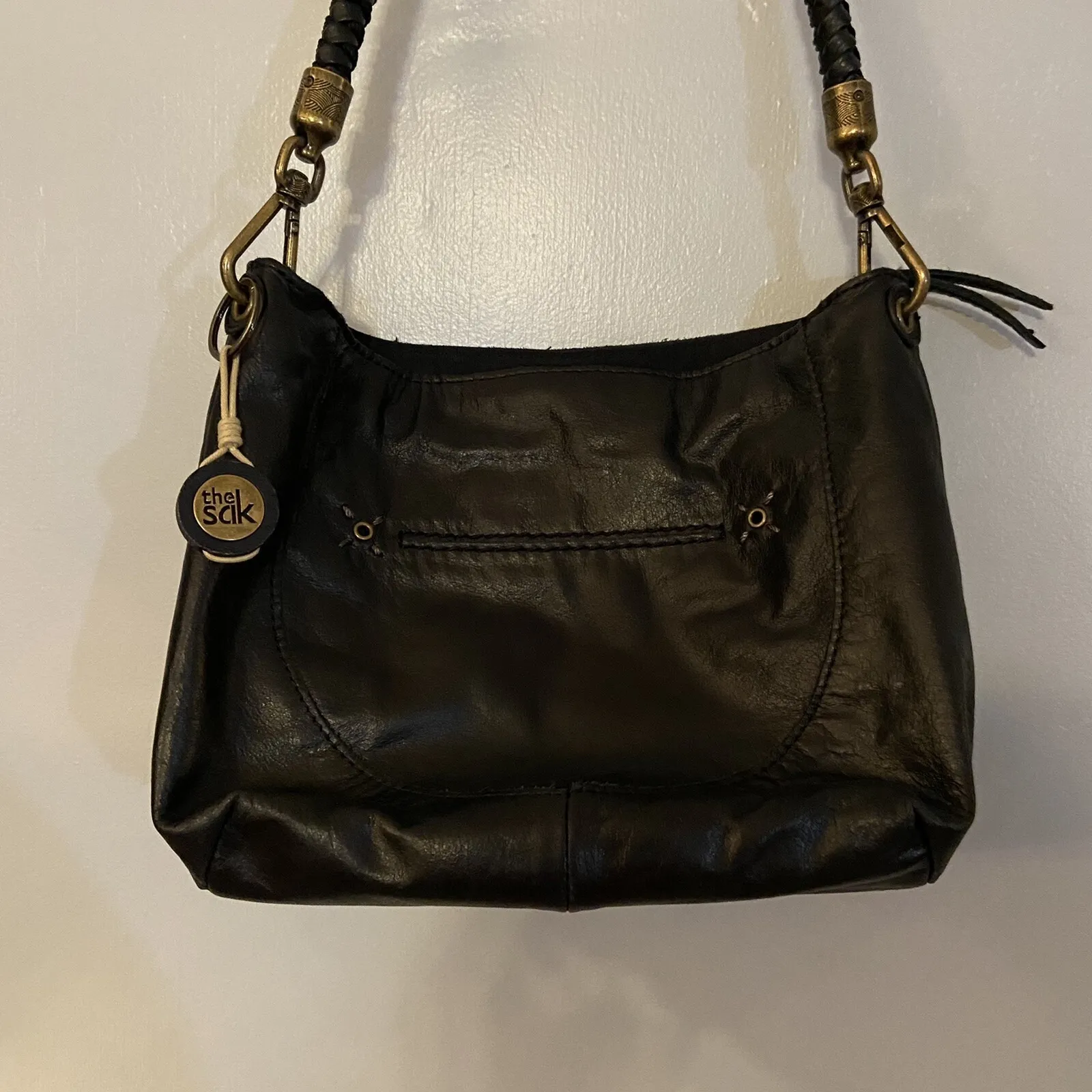 The Sak Black Leather Shoulder Bag Purse Braided Strap Brass Hardware EUC - Image 3