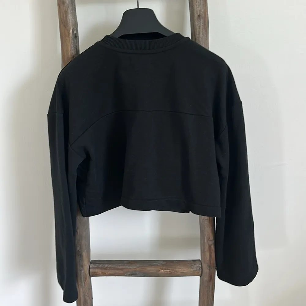 Reserved Black Women's Cropped Sweateter Oversized Small - Image 7