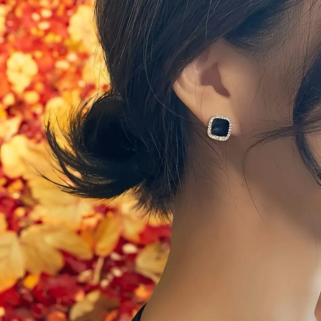 Chic Geometric Square‎ Stud Earrings Gold Plated, with Sparkling Rhinestones - Image 3