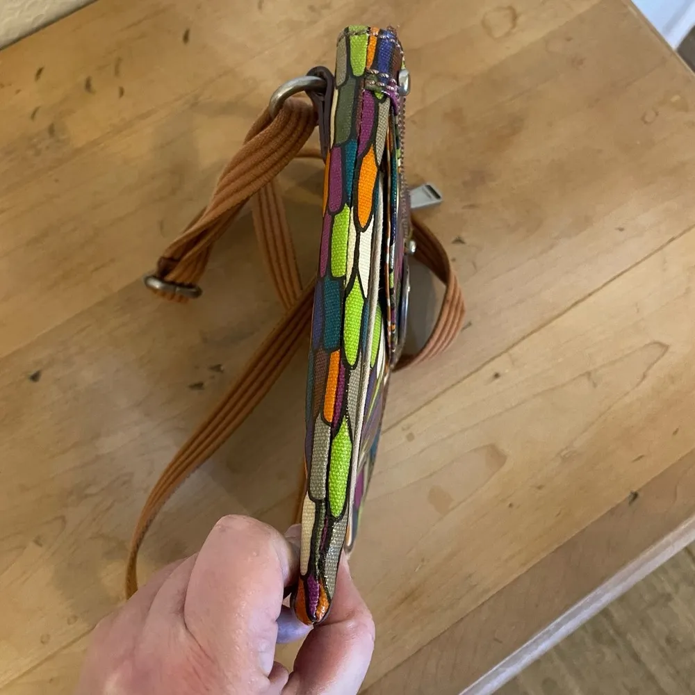 Fossil Key-Per Oil Cloth Crossbody - Image 10