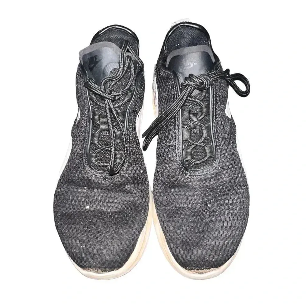 Nike Air Max‎ Motion 2 Women's Size 8 - Image 3