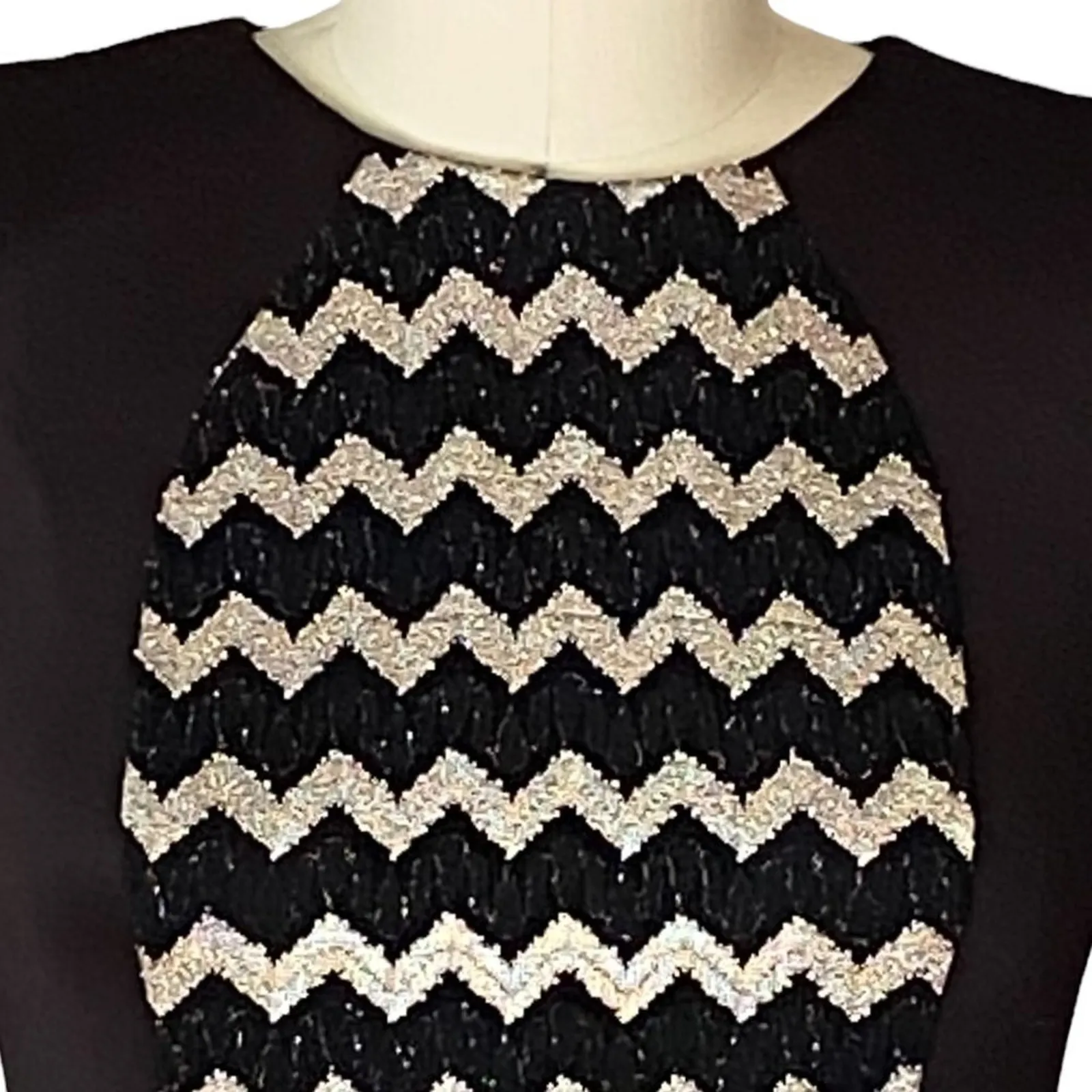 R&M RICHARDS Little Black Dress w/ Gold Sparkly Front ~ Sleeveless ~ Women's 10 - Image 4