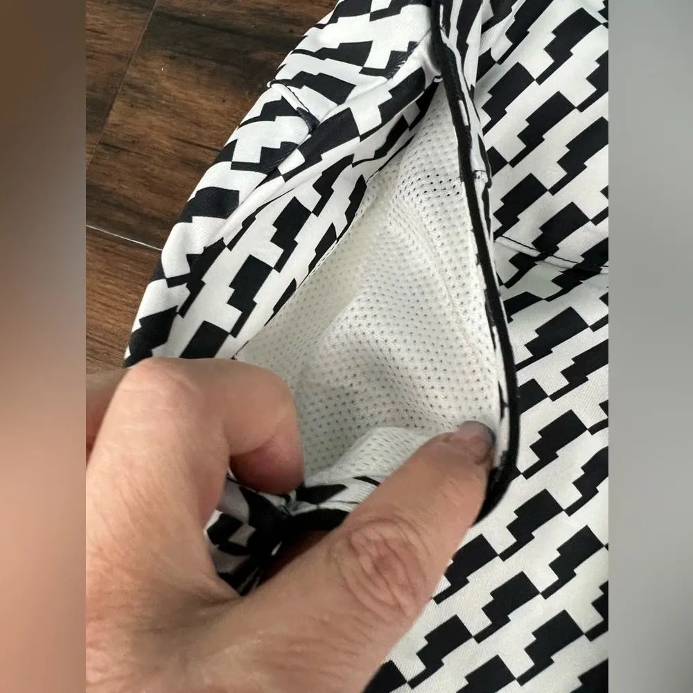 NWT - Nike Dri-FIT UV Victory Printed Golf Skort - Size XS - Image 7