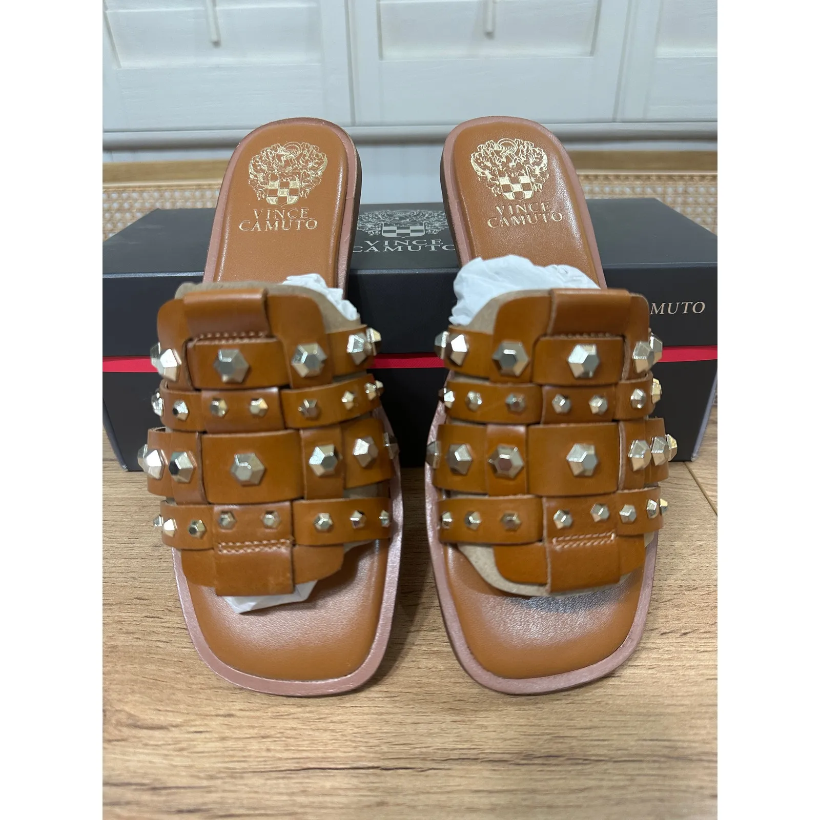 Vince Camuto Neverna Studded Slide Sandal Canyon Leather Sz 6.5 NIB Edgy Details - Image 5