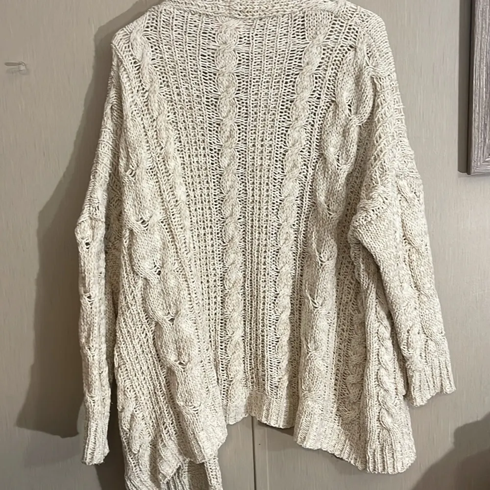 Pink Lilly chenille sweater pocket cardigan cozy soft xs oversized fit - Image 5