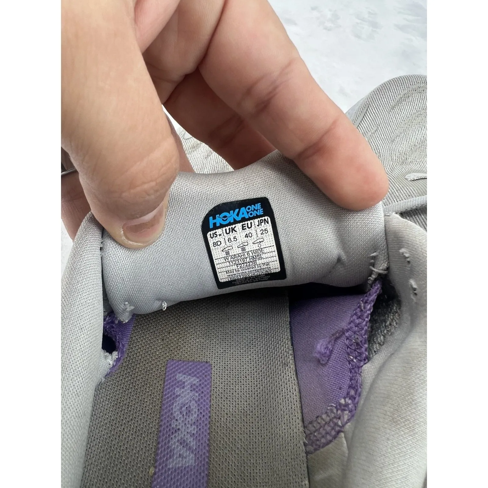 Hoka One One Arahi 6 Womens 8 D Wide Harbor Mist Silver Running Athletic Sneaker - Image 2