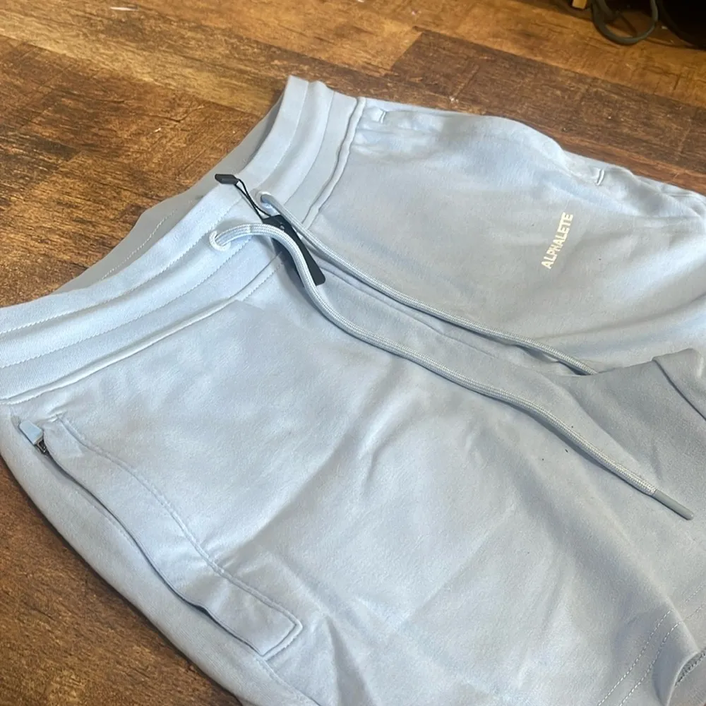 Alphalete Women's Essential Core Athletic Shorts - Image 8