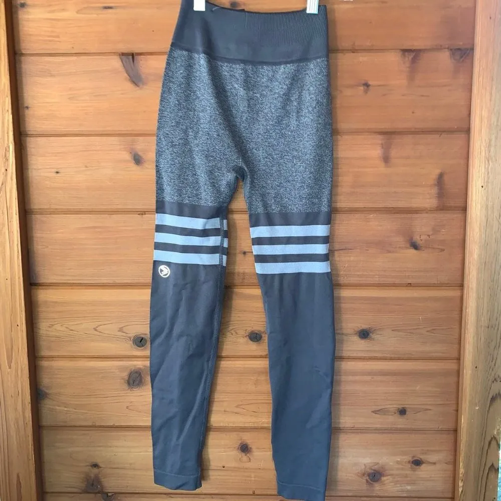 NWT Charcoal Gray Savvi Striped Legging S - Image 5