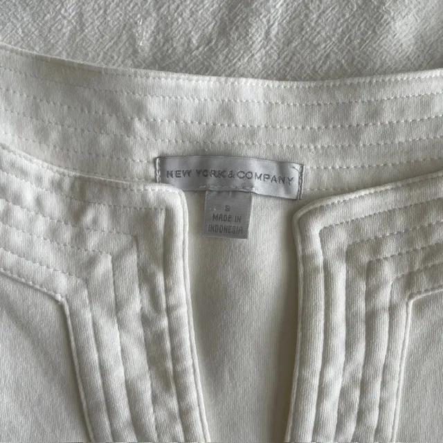 New York & Company White Sleeveless Dress - Size S - NWOT - Image 3