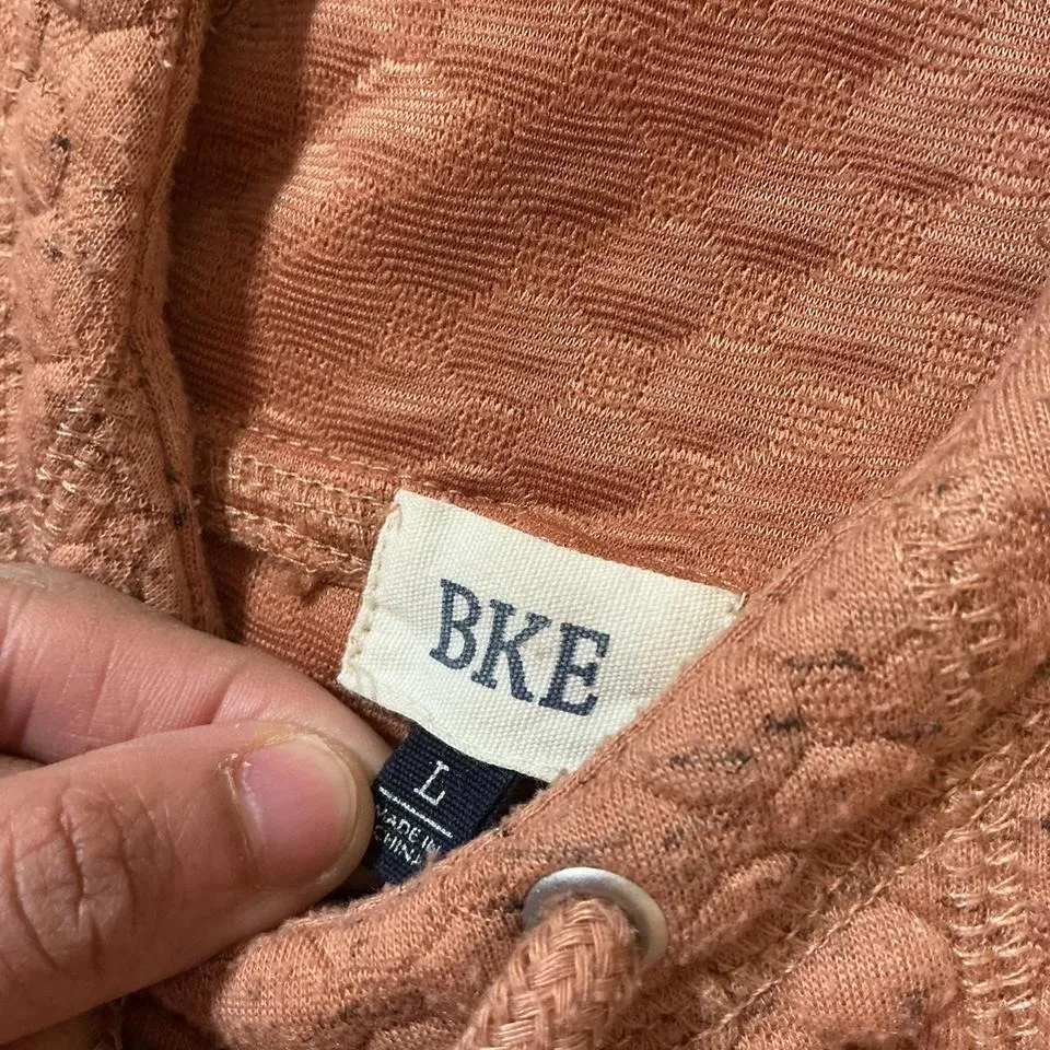 BKE Women's Quilted Textured Hoodie Pullover Sweatshirt Peach Size L - Image 3