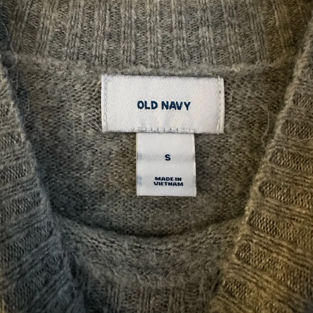 Cute  Sweater - Image 4