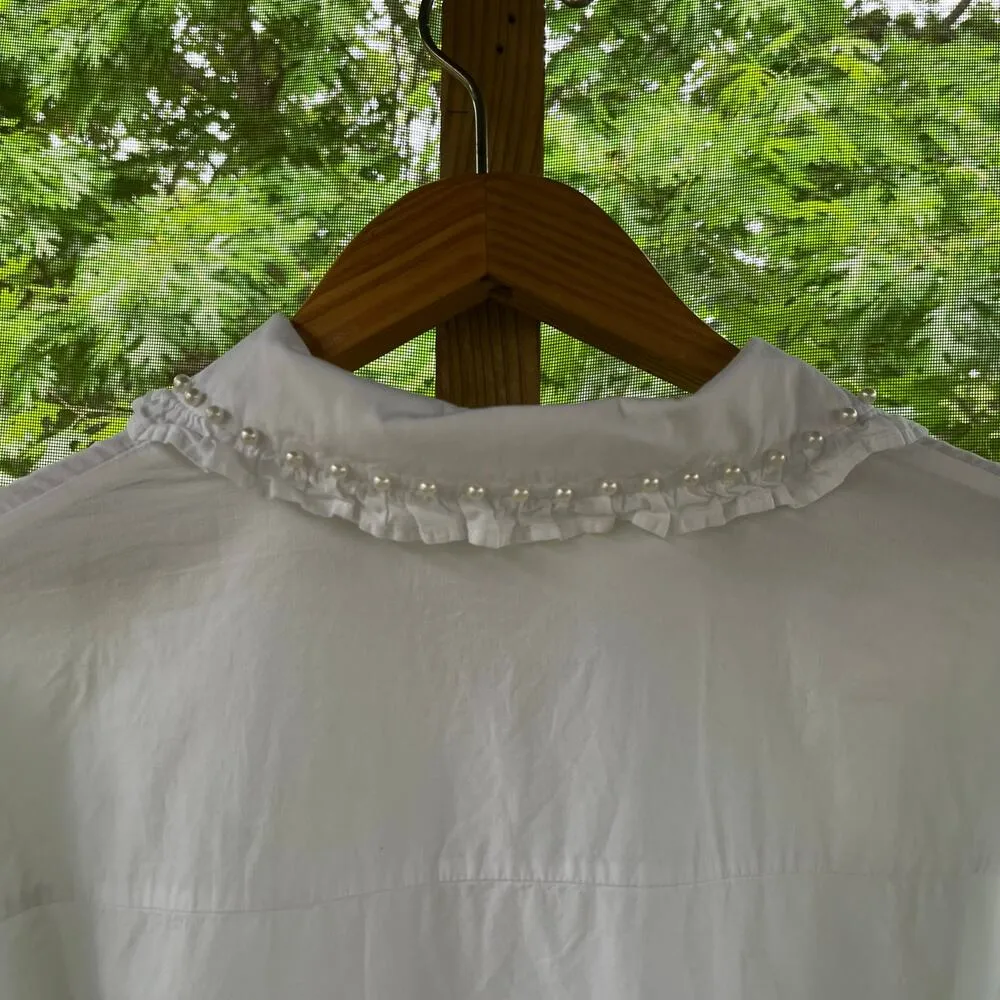 ZARA  Women's White Pearl Embellished Button Down Shirt Size M - Image 4