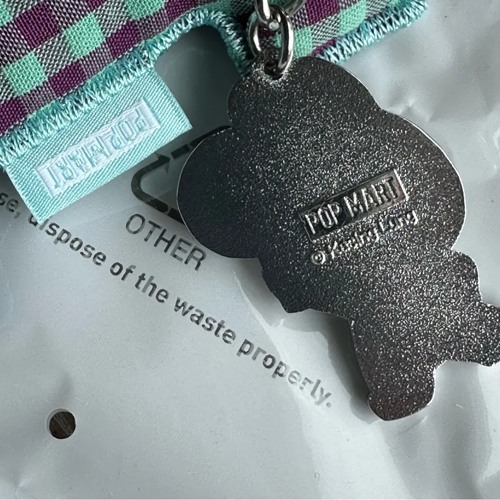 Pop Mart Pin For Love The Monsters Confirmed Letter I Pendant Green - Image 4