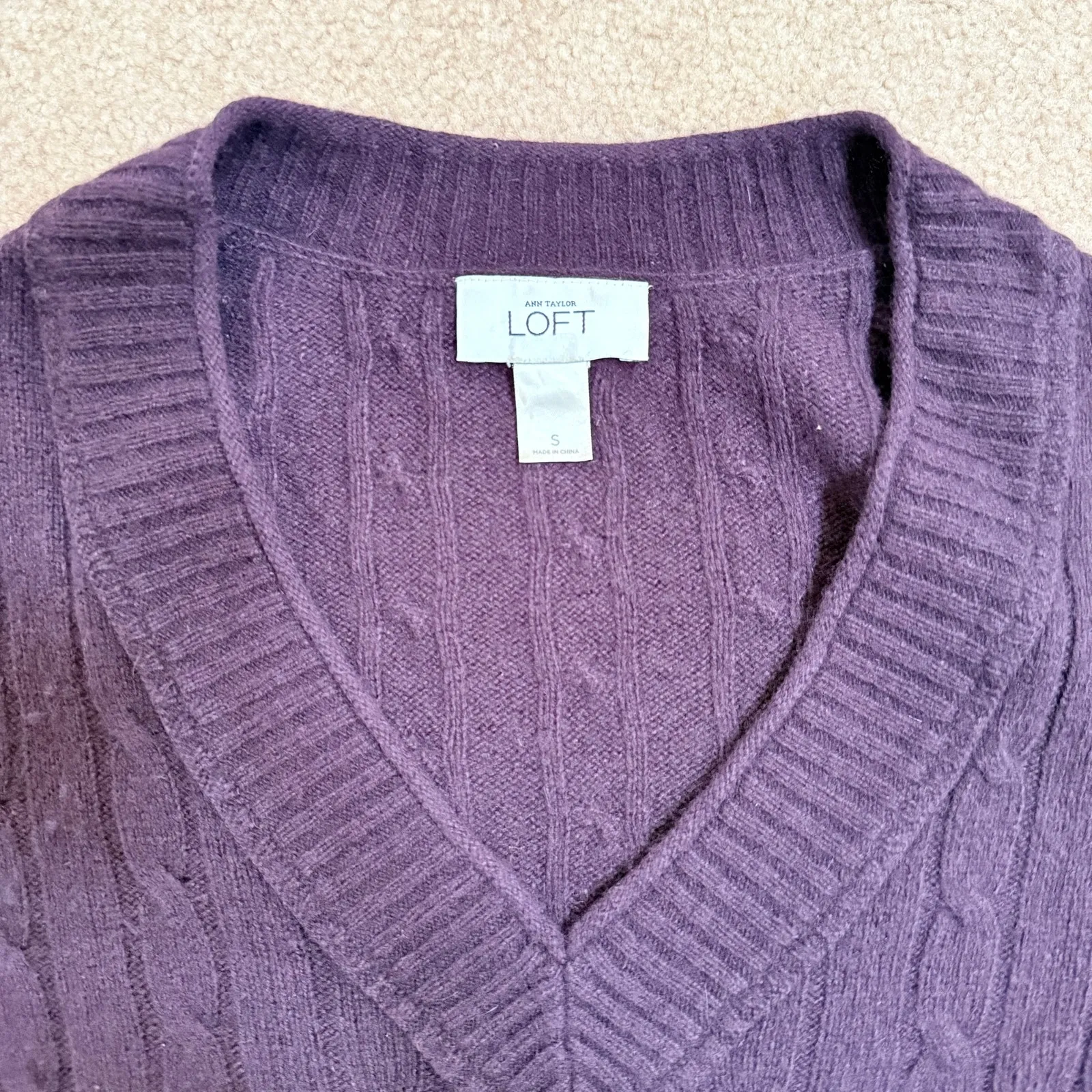 LOFT Eggplant Cable Knit Wool Blend V-Neck Sweater Small - Image 2