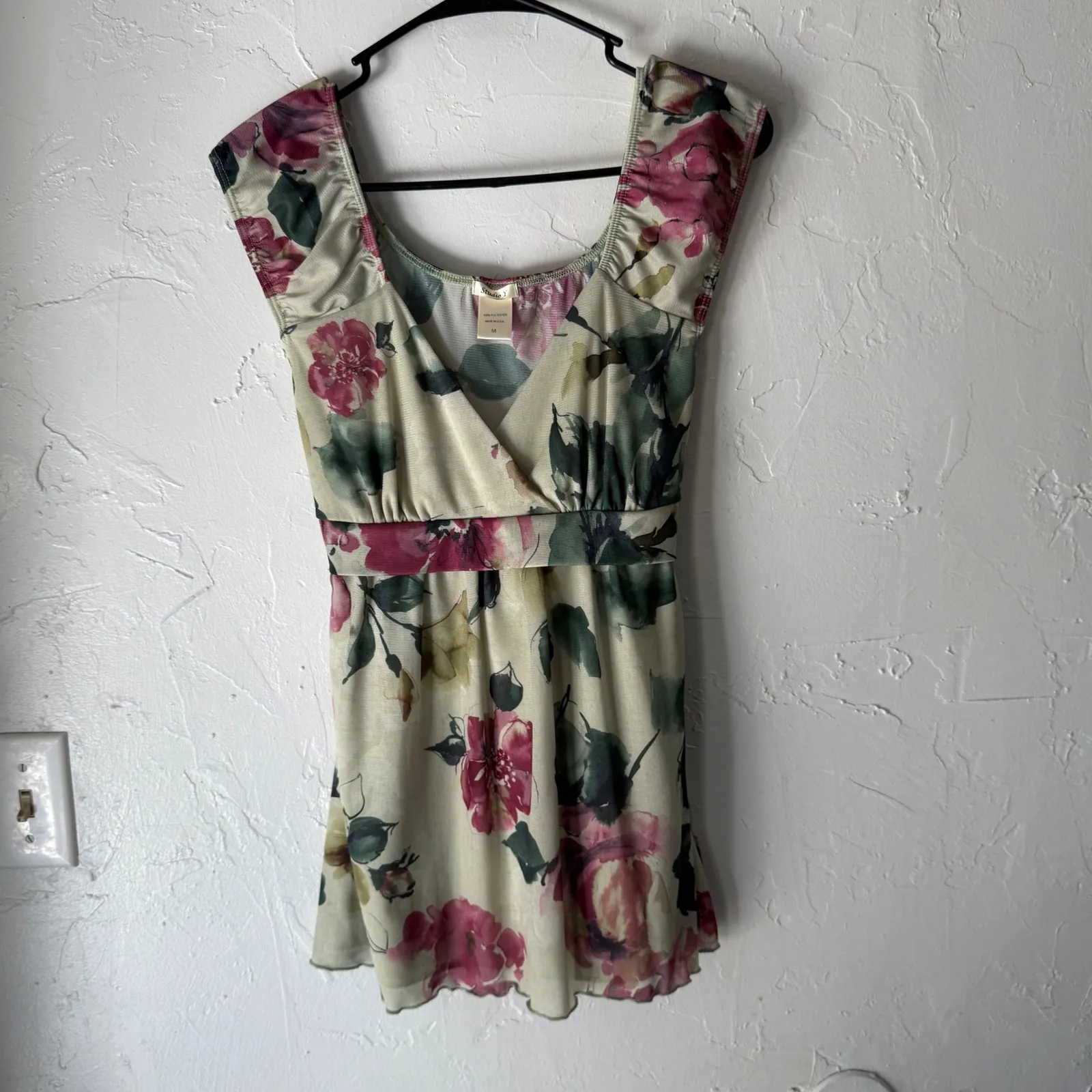 Studio Y Y2k Floral Babydoll Top Medium Pink Green Beige Sleeveless V Neck Fairy - Image 2