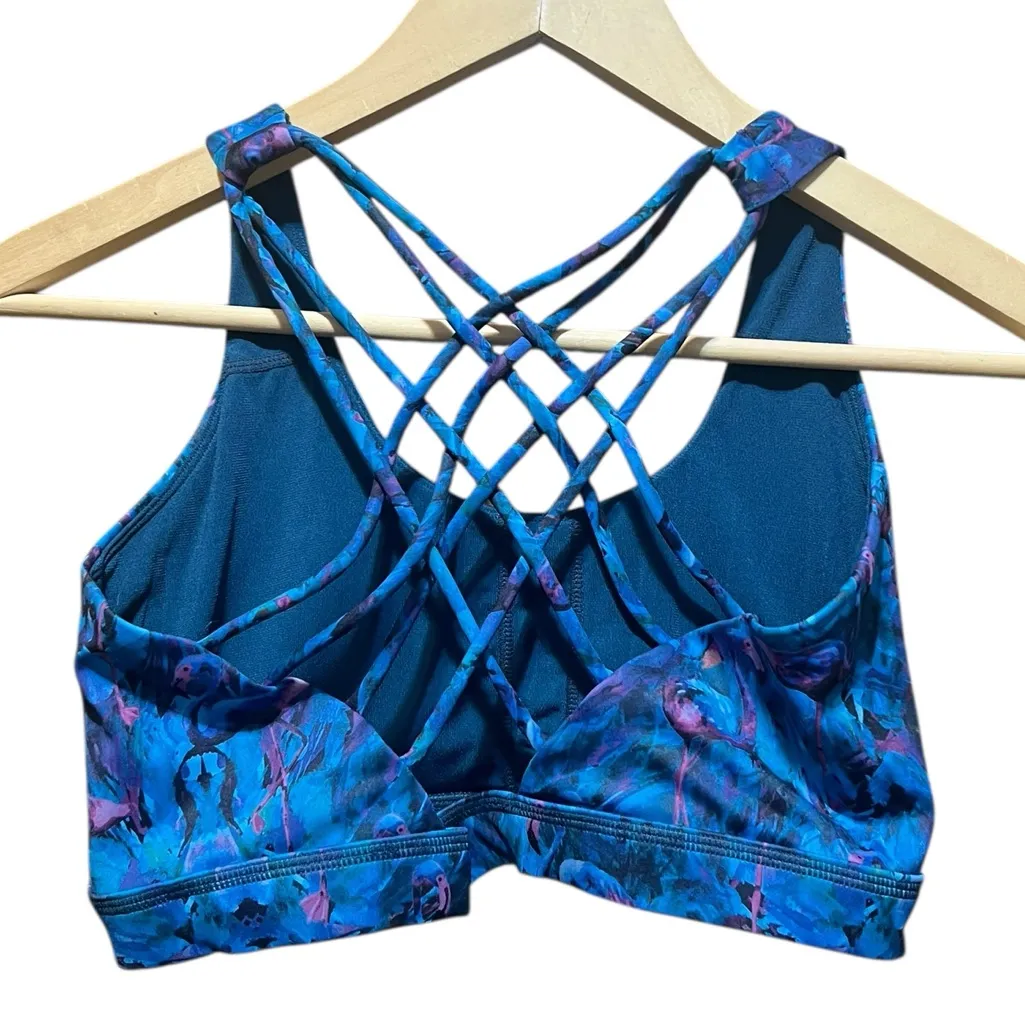 Constantly Varied Gear Flamingos 7" Shorts Sports Bra Bundle Size Medium Blue - Image 11