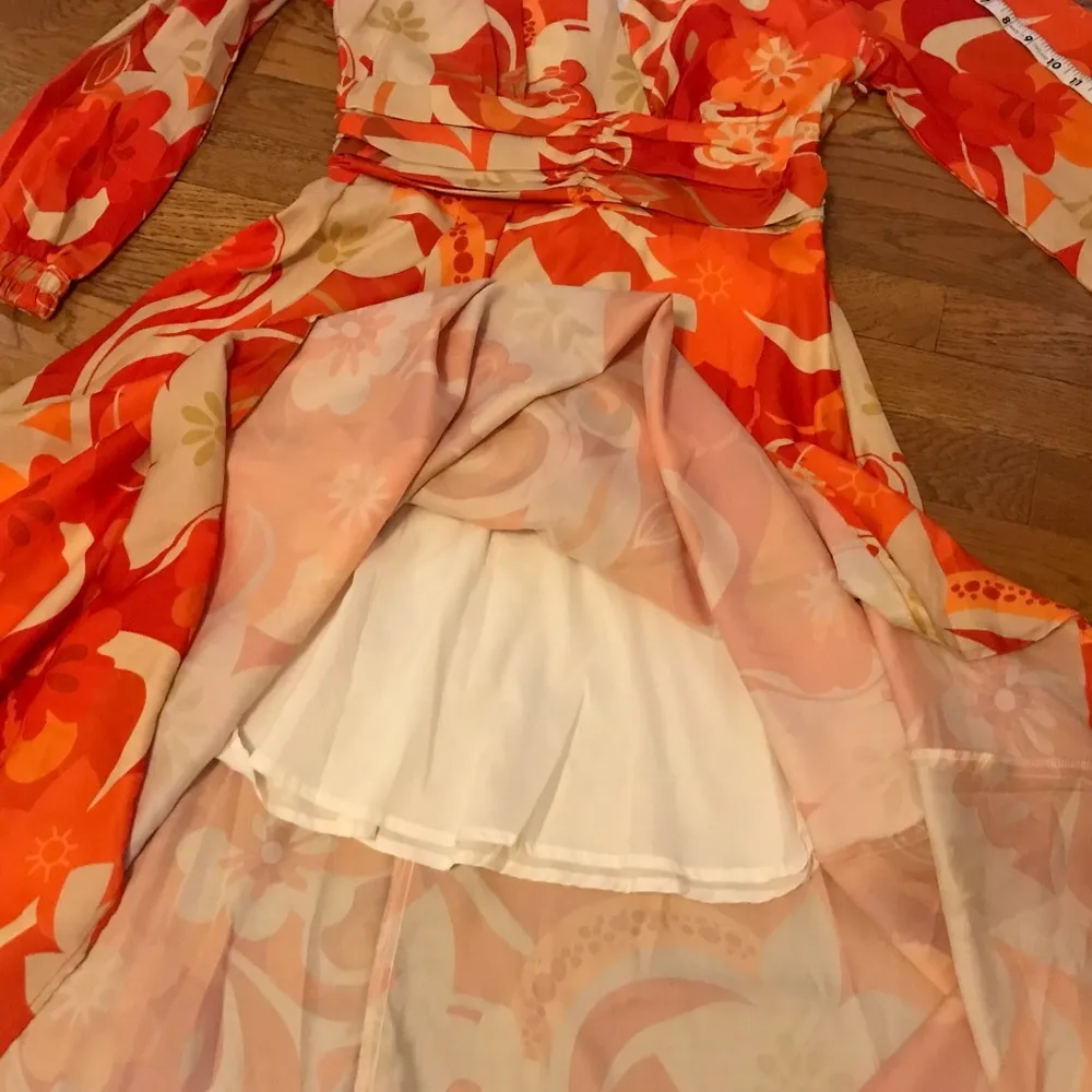 Long sleeve low V neck maxi dress size M Size M - Image 8