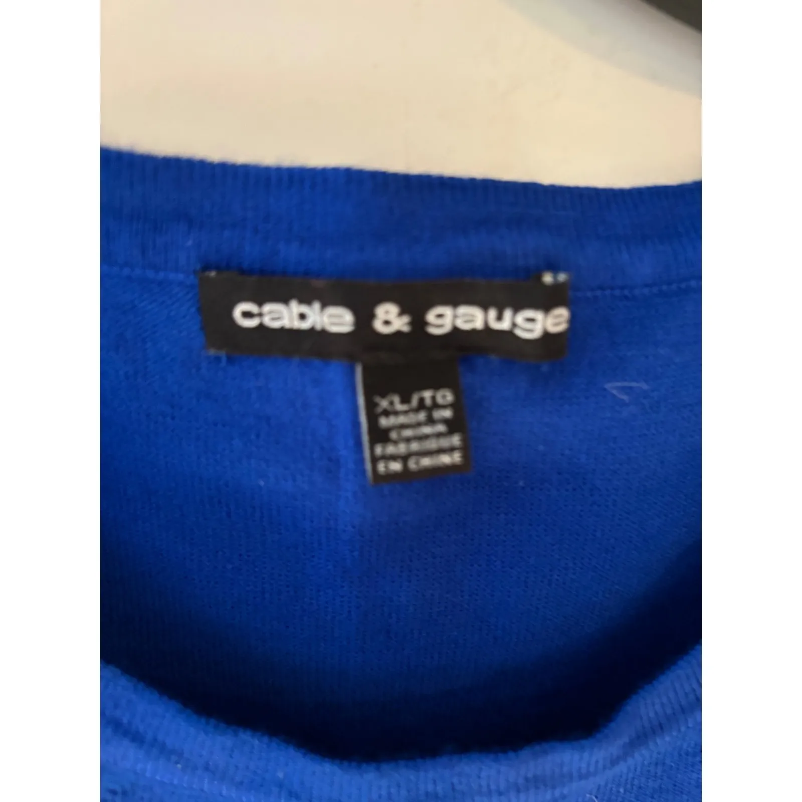 Cable & Gauge Royal Blue Sleeveless Knit Top with Embossed Shell Pattern Size XL - Image 3