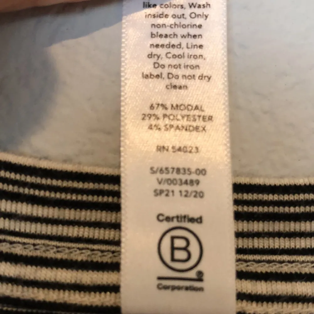 Athleta long sleeve striped top XL tall - Image 7