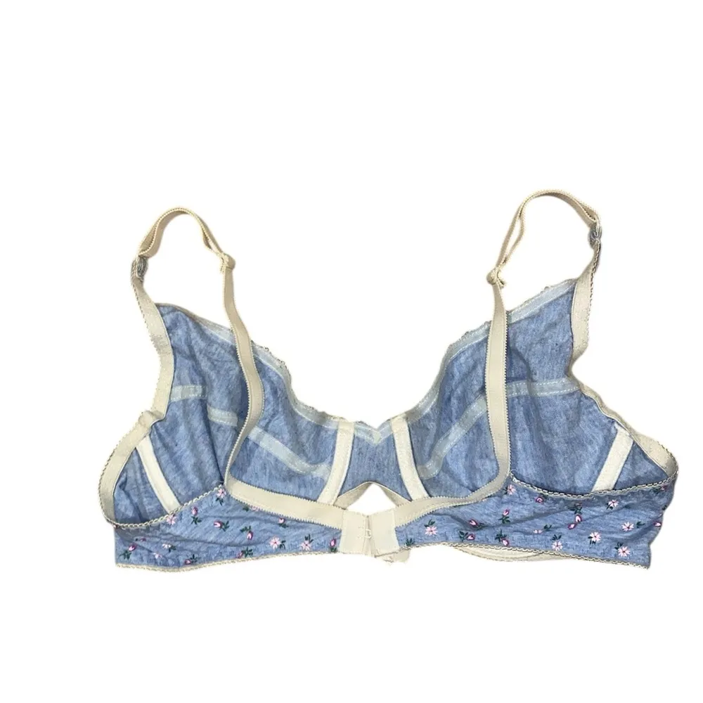 vintage victoria’s secret 1980s blue floral print bra with lace trim - Image 5