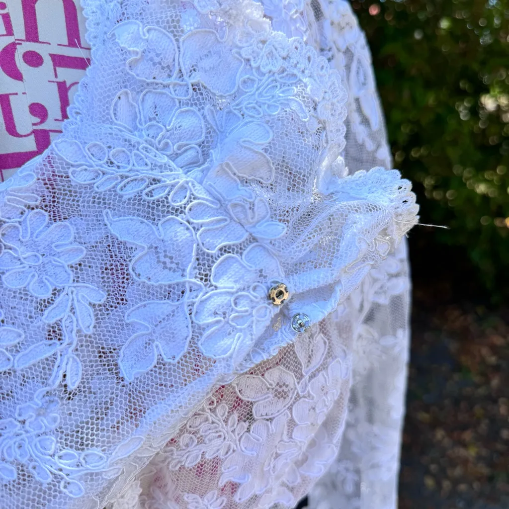 Vintage Chetta‎ B Lace Blazer Top Tie Waist  Coquette Cottagecore Ruffle Cuffs 8 - Image 2