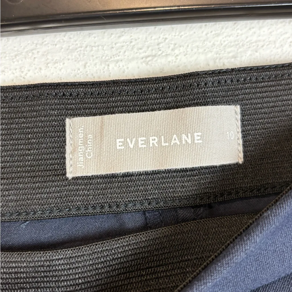 Everlane Woman’s Casual Navy Blue A-Line Short High-Waisted Mini Skirt Size 10 - Image 4