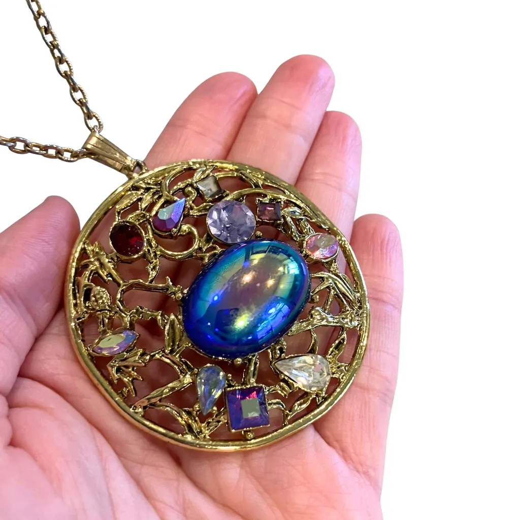 Vintage 70s Art Glass Iridescent Cabochon Gold Tone Medallion Necklace Boho 24” - Image 5