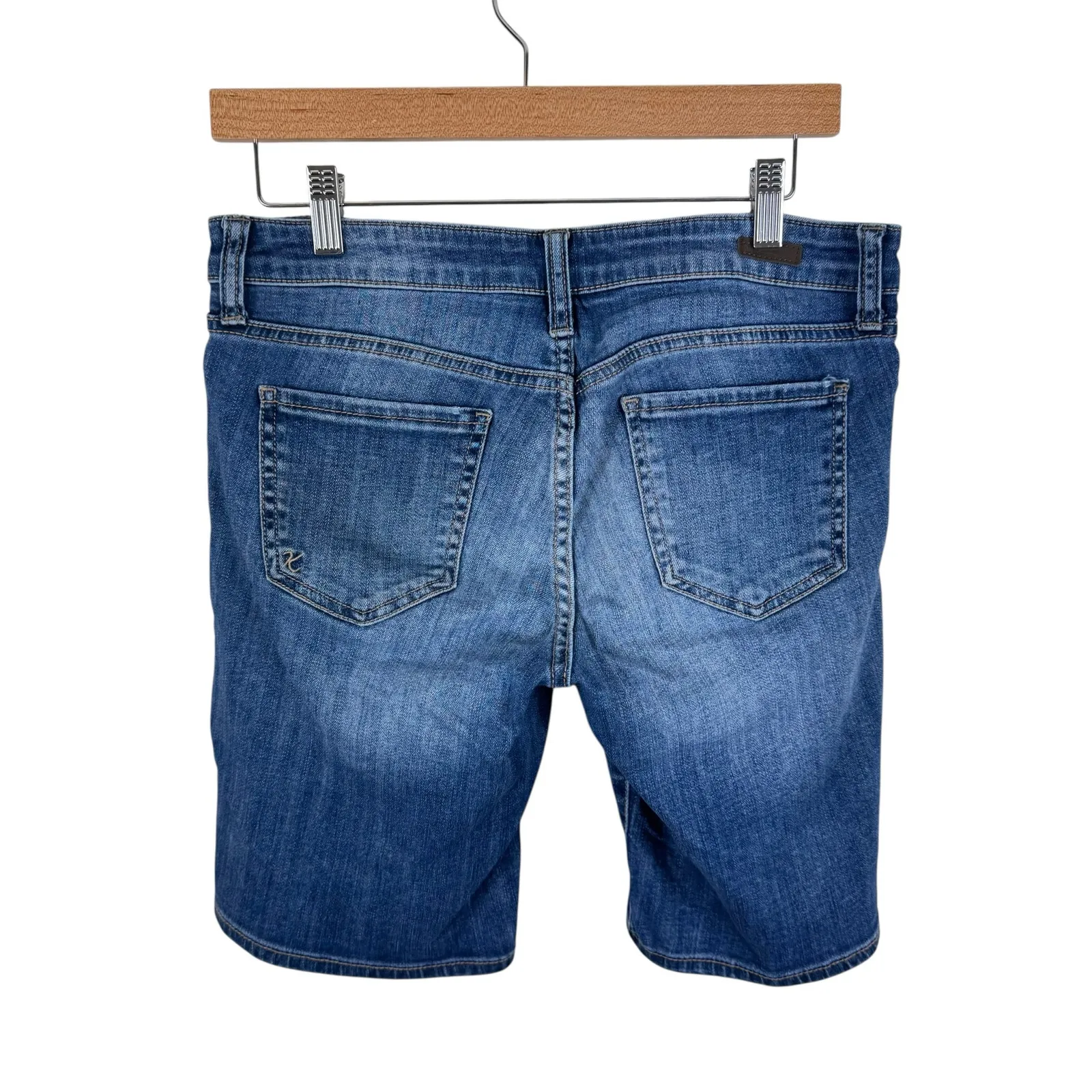 Kut From The Kloth Cotton Medium Wash Mid Rise Bermuda Jean Shorts Size‎ 4 - Image 2