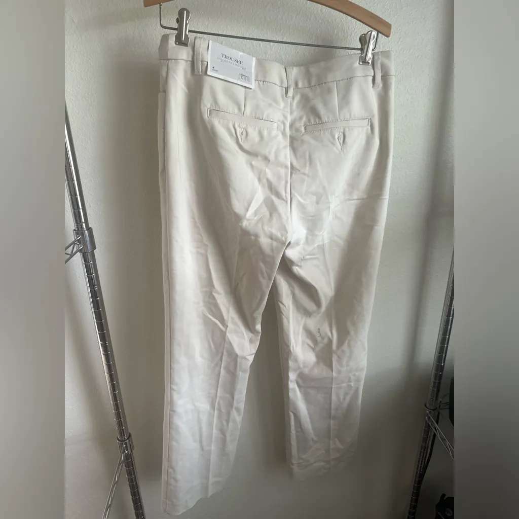 CJ Banks Christopher & banks Stylish White Pants. Size 4 - Image 2