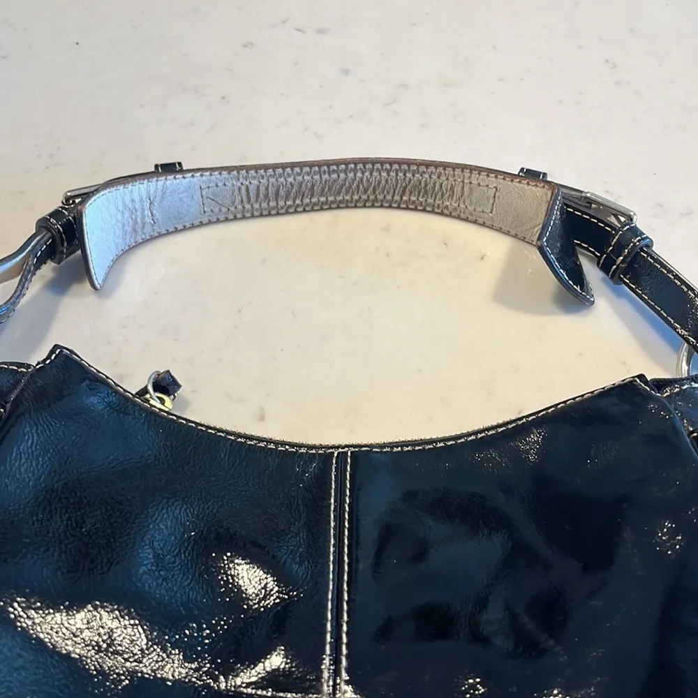 Black Patent Dooney & Bourke Purse - Image 5