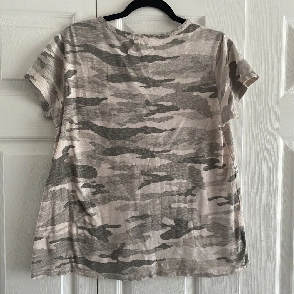 Dylan Revolve Women's V neck Camo Blouse Small‎ 100% Cotton - Image 5