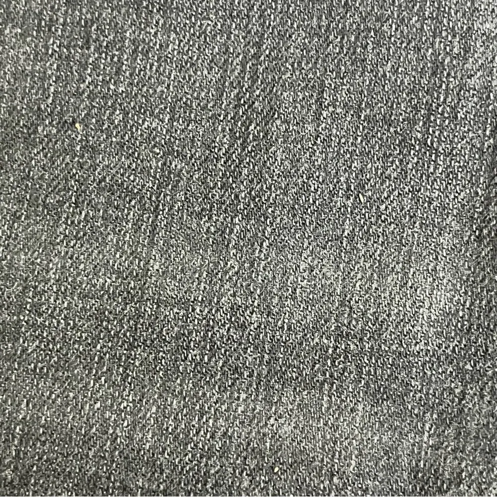 Levi’s 541 Charcoal Black Mid Rise Denim Shorts Women’s 27 Raw Hem Goth Grunge - Image 11