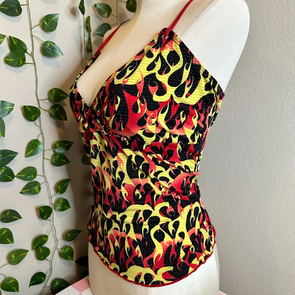 Vintage Womens Peeping Tom Flame Print Women's Top small medium rare Deadstock Red - Image 3