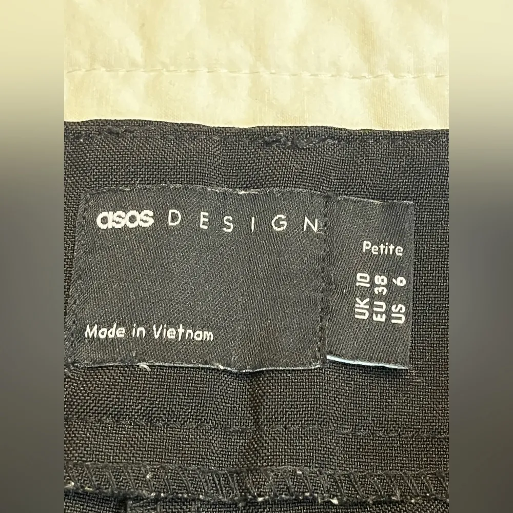 ASOS design black cropped slacks - Image 3