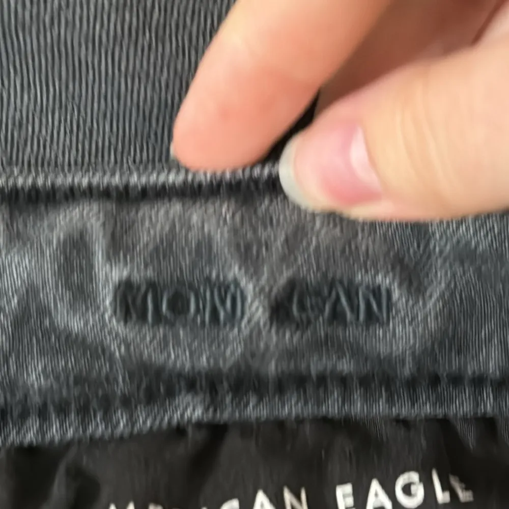 American Eagle stretch faded black wash mom jeans size 0 - Image 9